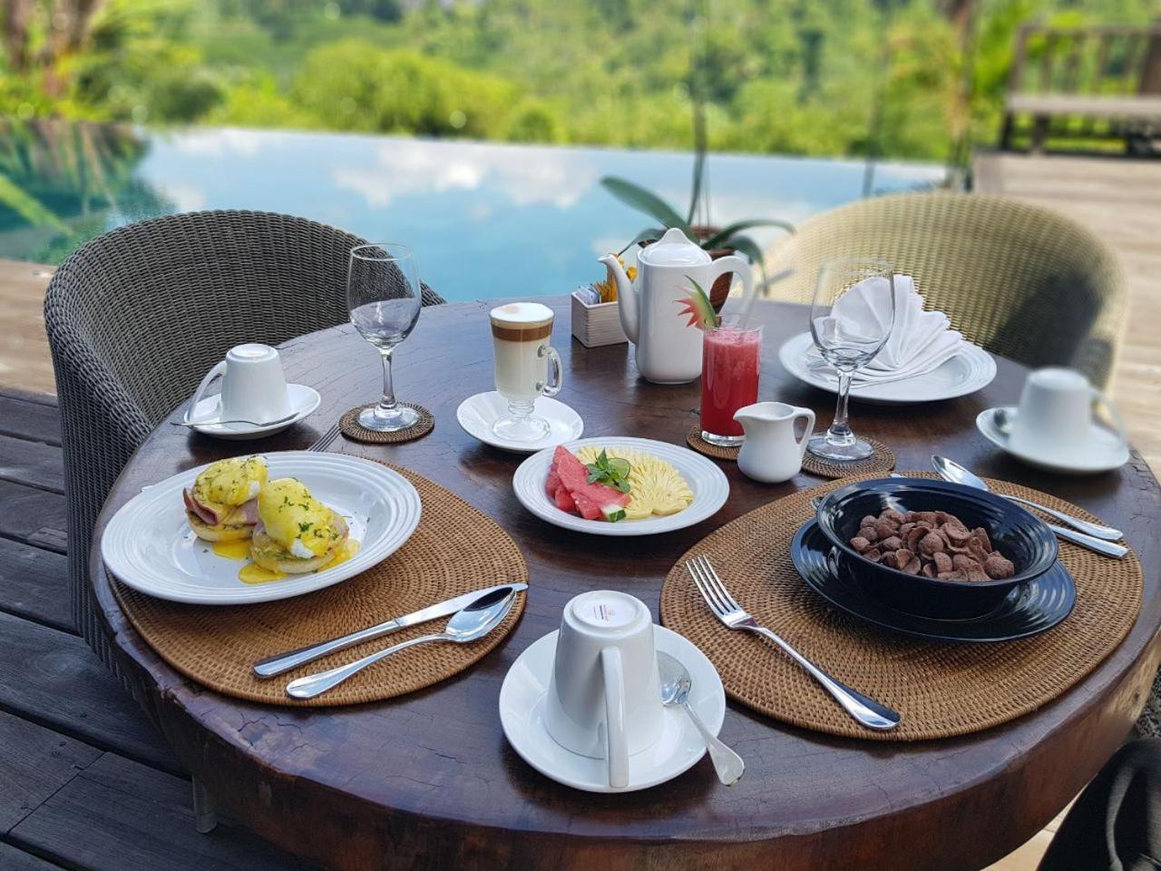 Kamaniiya River Villa Sayan - Ubud Luaran gambar